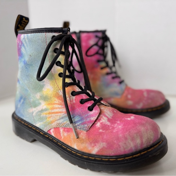 Dr Martens 1460 Rainbow Tie Dye Boots Women’s Size 6 - Picture 2 of 10